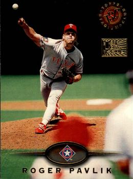 1995 Topps - Stadium Club First Day Issue #120 Roger Pavlik Front