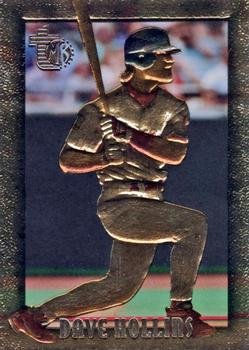 1995 Topps Embossed - Golden Idols #47 Dave Hollins Front