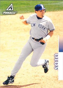 1998 Pinnacle #127 Luis Sojo Front