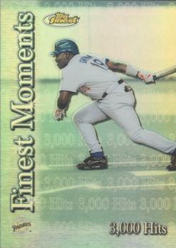 2000 Finest - Finest Moments Refractors #FM3 Tony Gwynn  Front