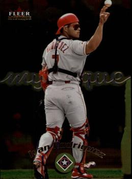 2000 Fleer Mystique - Gold #48 Ivan Rodriguez  Front