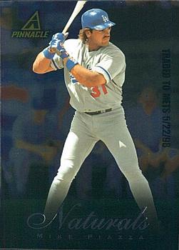 1998 Pinnacle Plus #190 Mike Piazza Front