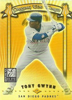 2001 Donruss Elite - Passing the Torch #PT-2 Tony Gwynn  Front