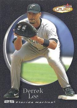 2001 Fleer Futures - Black Gold #40 Derrek Lee  Front