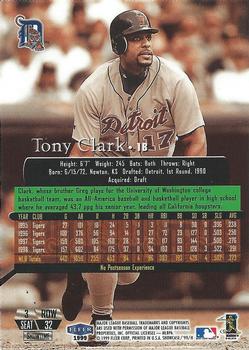 1999 Flair Showcase #32 Tony Clark Back