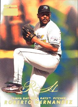 1999 SkyBox Premium #198 Roberto Hernandez Front