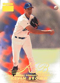 1999 SkyBox Premium #211 Kevin Brown Front