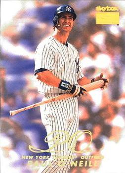 1999 SkyBox Premium #17 Paul O'Neill Front