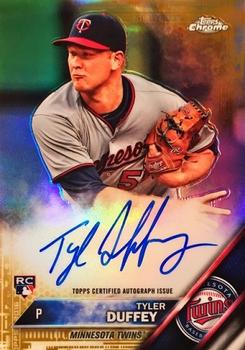 2016 Topps Chrome - Rookie Autographs Gold Refractor #RA-TD Tyler Duffey Front