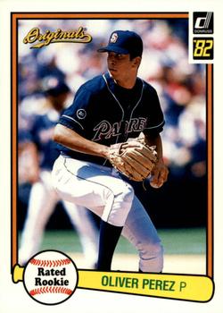 2002 Donruss Originals - Aqueous #9 Oliver Perez Front