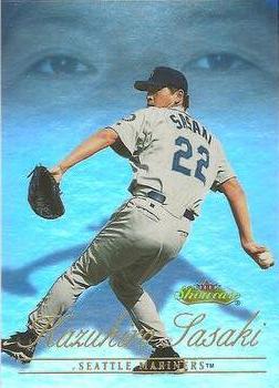 2000 Fleer Showcase #107 Kazuhiro Sasaki Front