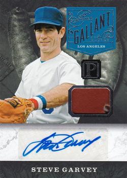 2016 Panini Pantheon - Scripted Gallant Gloves #SGG-SG Steve Garvey Front