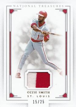 2016 Panini National Treasures - Prime #146 Ozzie Smith Front