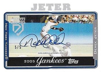 2017 Topps Archives - Derek Jeter Retrospective Autographs #DJA-13 Derek Jeter Front