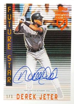 2017 Topps Archives - Derek Jeter Retrospective Autographs Orange Foil #DJA-3 Derek Jeter Front