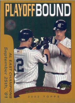 2002 Topps #351 New York Yankees Front