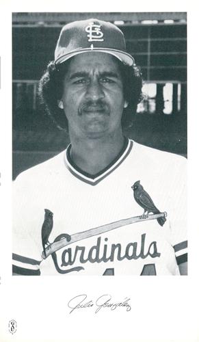1981 St. Louis Cardinals Photocards #NNO Julio Gonzalez Front