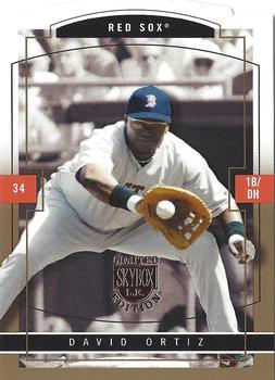 2004 SkyBox LE - Gold Proof #23 David Ortiz Front