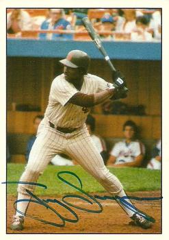 1986 TCMA Limited Autographs #NNO Tony Gwynn Front