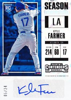 2018 Panini Chronicles - Contenders Tickets Cracked Ice #15 Kyle Farmer Front