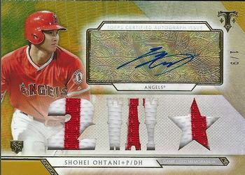 2018 Topps Triple Threads - Autograph Relics Gold #TTAR-SO1 Shohei Ohtani Front