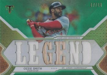 2018 Topps Triple Threads - Relics Legend Emerald #RLC-OS Ozzie Smith Front