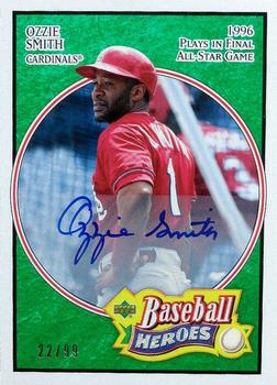 2005 Upper Deck Baseball Heroes - Signature Emerald #49 Ozzie Smith Front