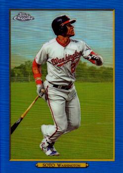 2020 Topps - Turkey Red 2020 Chrome Blue Refractor (Series 1) #TRC-95 Juan Soto Front