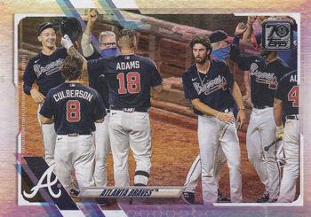 2021 Topps - Rainbow Foil #194 Atlanta Braves Front