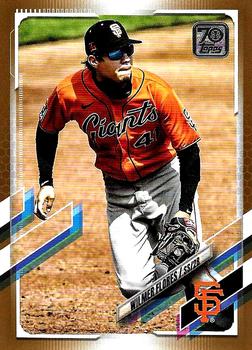 2021 Topps - Gold #191 Wilmer Flores Front