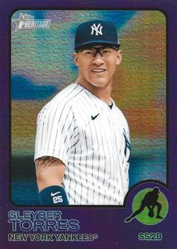 2022 Topps Heritage - Chrome Purple Refractor #299 Gleyber Torres Front