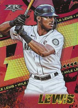2022 Topps Fire - Flame #168 Kyle Lewis Front