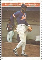 1982 Fleer Stamps #86 Mookie Wilson Front