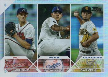 2023 Topps - Rainbow Foil #284 NL Wins Leaders (Kyle Wright / Julio Urías / Yu Darvish) Front