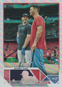 2023 Topps - Rainbow Foil #351 Story Time Front
