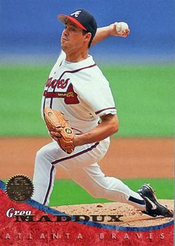 1994 Leaf #94 Greg Maddux Front