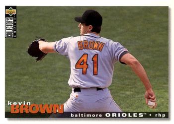 1995 Collector's Choice #562 Kevin Brown Front