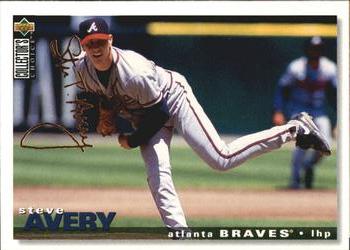 1995 Collector's Choice - Gold Signature #161 Steve Avery Front