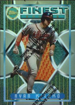 1995 Finest - Refractors #8 Ryan Klesko Front