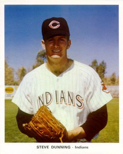1971 Cleveland Indians Color Picture Pack A #NNO Steve Dunning Front