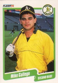 1990 Fleer Canadian #7 Mike Gallego Front