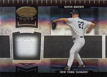 2004 Leaf Certified Cuts #133 Kevin Brown Front