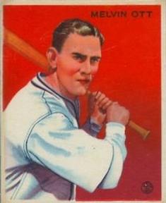 1933 Goudey (R319) #207 Mel Ott Front