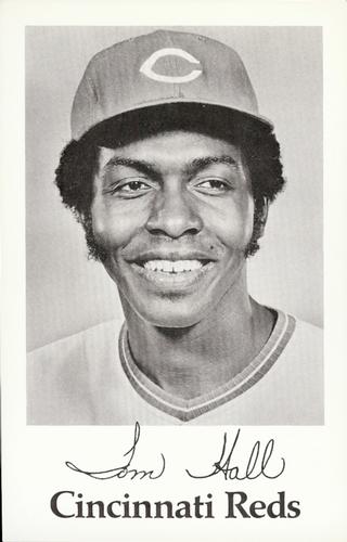 1975 Cincinnati Reds Photocards #NNO Tom Hall Front