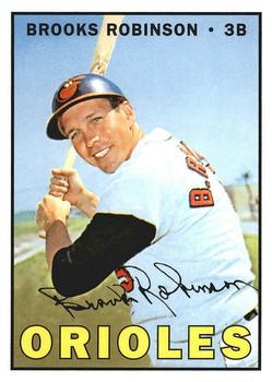 2010 Topps Update - The Cards Your Mom Threw Out #CMT132 Brooks Robinson Front