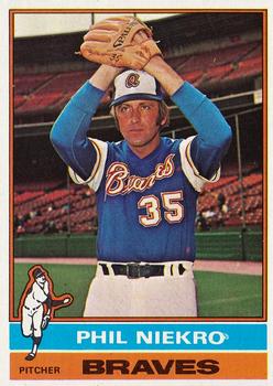 1976 Topps #435 Phil Niekro Front