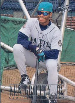 1996 Ultra #126 Ken Griffey, Jr. Front