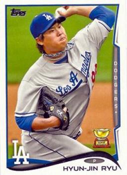 2014 Topps #40 Hyun-Jin Ryu Front