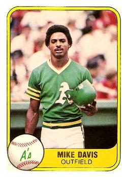 1981 Fleer #586 Mike Davis Front