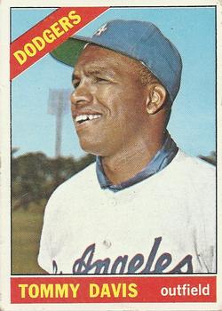 1966 O-Pee-Chee #75 Tommy Davis Front